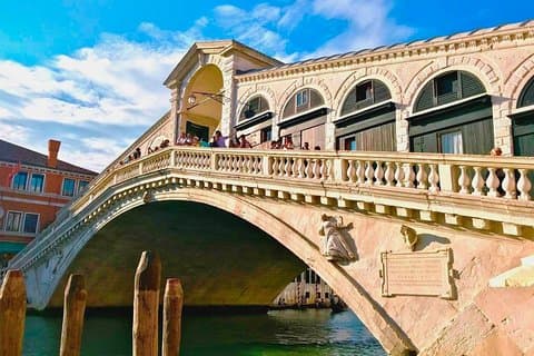 Vandretur i Venezia fra Markusplassen til Rialto