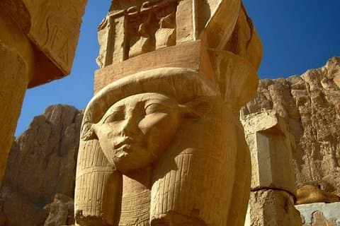 Private Luxor-Tagestour zu den Tempeln von Dendara und Abydos