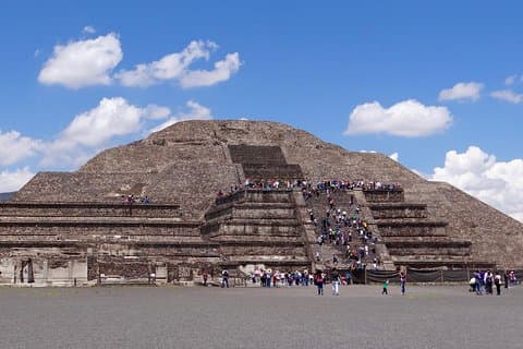 4 - Dia Santuário Guadalupe e Teotihuacan, Taxco e Cuernavaca Tour