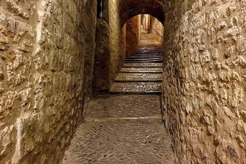 Girona History and Legends Tour Small Group from Girona