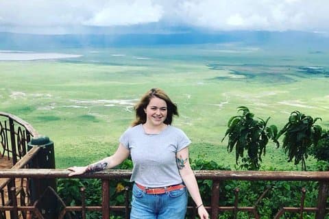 Fly Inn in die Zentral-Serengeti von Sansibar mit Ngorongoro- und Tarangire-Park