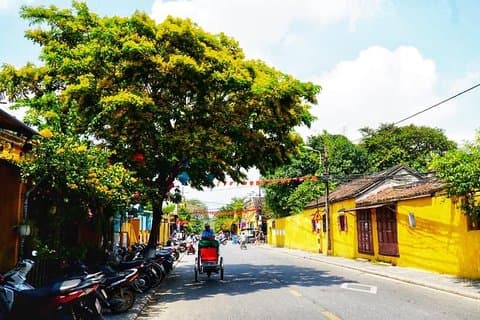 Transfer Hoi An to Da Nang airport