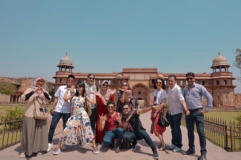 Private Day Tour of Taj Mahal From Delhi By Superfast Train - All Inclusive