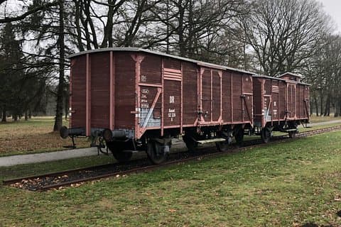 Private Tour: Folgen Sie Anne Frank zum Camp Westerbork