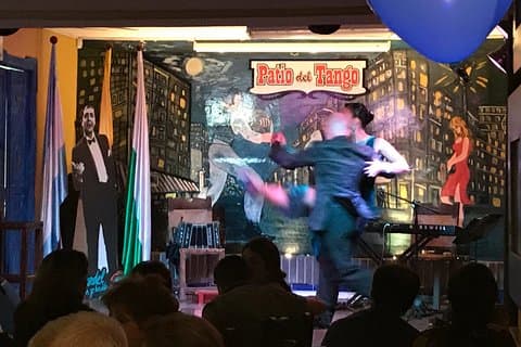 メデリンタンゴシティツアー