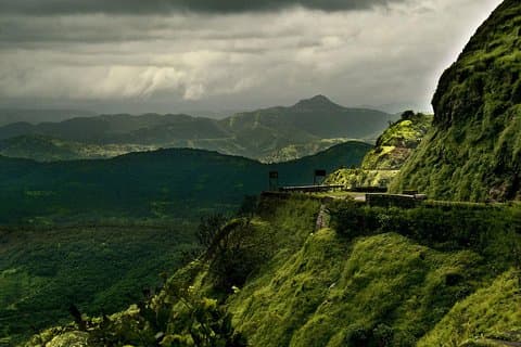 Mumbai to Lonavala Guided Tour in Private Vehicle
