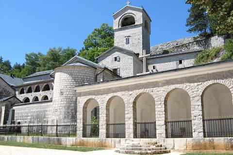 Réservez votre visite au Monténégro