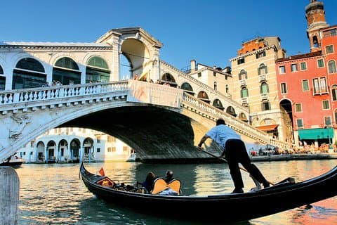 One-Day Venice: Skip-the-Line St. Mark’s Basilica, Walk & Gondola