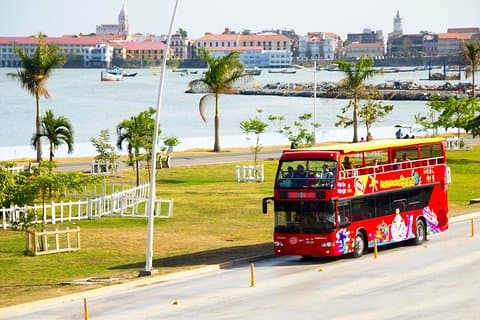 Tour en autobús turístico por la ciudad de Panamá