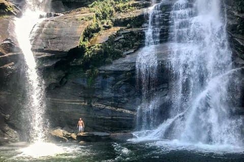 Esperienza di avventura a Cachoeira da Melancía: PARATY TOURS