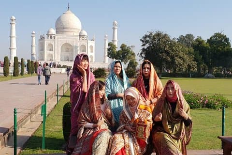 Taj Mahal & Agra Fort - Private Sonnenaufgangstour ab Delhi