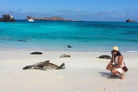 Galapagos - 9 Days Tour of Santa Cruz, Isabela and San Cristobal