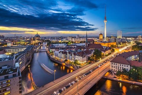 Visite historique de Berlin : Privé et personnalisé avec un Guide local