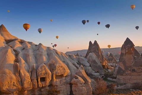 Viagem de 2 dias à Capadócia com opção de hotel caverna saindo de Antalya