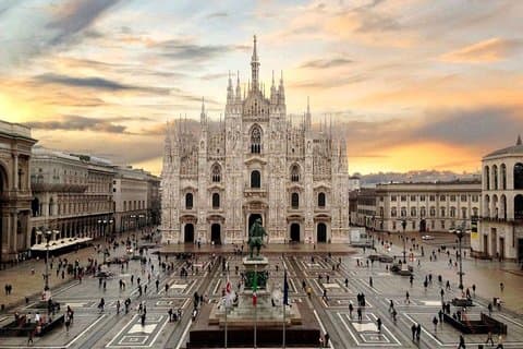 Milan private guided walking tour
