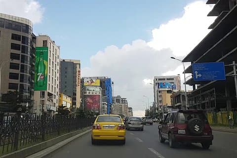 Stad / Flygplatstransfer-Addis Abeba