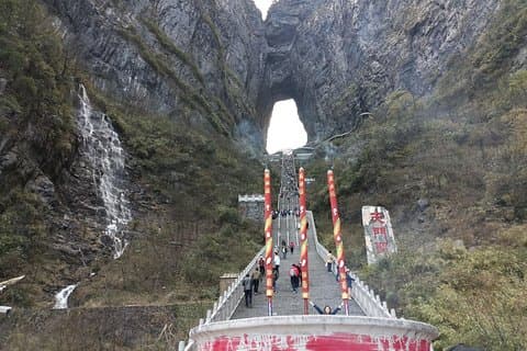 1-daagse Zhangjiajie National Forest Park (Avatar) en Tianmen Mountain privétour
