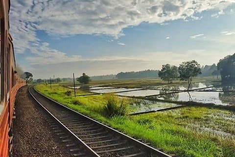 Trein van Colombo naar Habarana/Sigiriya