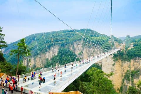 1-Day Private Tour to Glass Bridge & Grand Canyon & Baofeng Lake