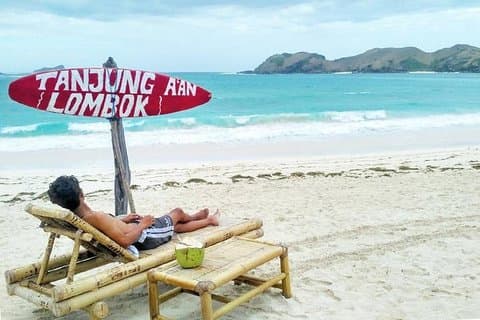 Privat Lombok Tour: Sasak Village och Beach Discovery