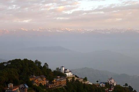 Nagarkot Sunrise Tour & Vandra tillbaka till Changu Narayan