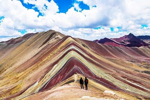 Vinicunca 7-Color Mountain Tour – Andean Adventure
