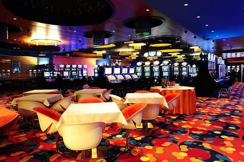 Traslado privado desde Sežana (Casino Safir) al aeropuerto de Liubliana