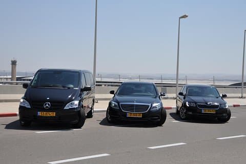 Privater Transfer von Herzlia nach Jerusalem