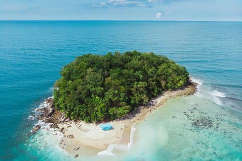 Kota Kinabalu P2 Private Island Escape with Sea Walk & BBQ Lunch