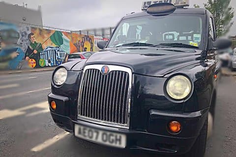 Belfast politieke geschiedenis en muurschildering unieke privé 90 min tour