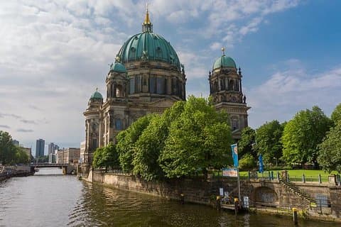 Tracing Jewish Berlin