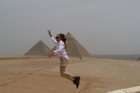 8-Hour Private Tour to the Pyramids of Giza and Saqqara from Cairo
