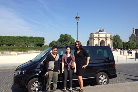 Paris Private City Tour with Hotel Apartment Pickup & Drop off Included