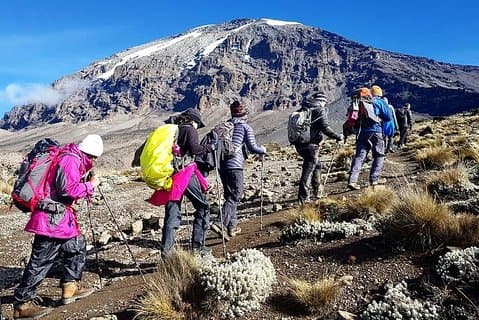 5 jours moins cher Kilimanjaro Marangu Route