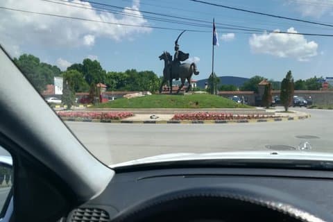 Excursão diária Grachanica - Prishtina - Prizren