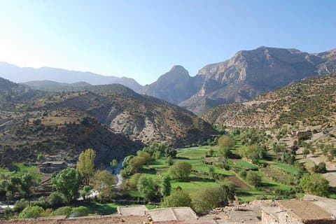 A day trip from FEZ through the splendid landscapes of the MIDDLE ATLAS