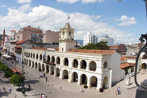 Salta, La Linda desde San Miguel de Tucumán - Dia completo