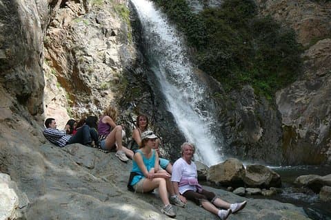 Journée en groupe partagée de Marrakech à la vallée de l'Ourika et aux montagnes de l'Atlas
