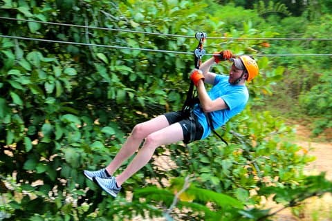 Private Jungle Zip Line Adventure vanuit Belize City