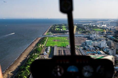 Tour de helicóptero privado sobre a Baía de Tóquio (10 - Min)