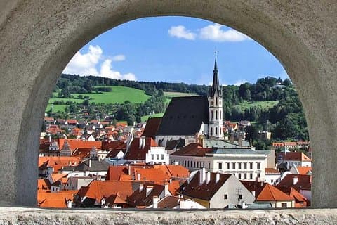 Transfer privado de Viena a Praga com escala em Cesky Krumlov
