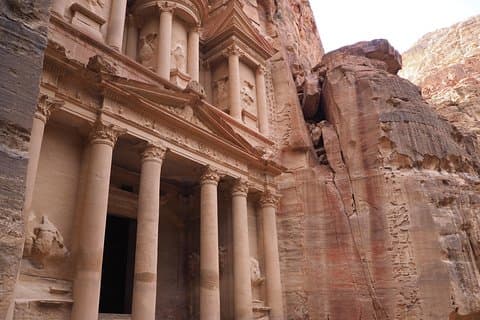 Excursão de 2 dias a Petra e Wadi Rum saindo de Aqaba
