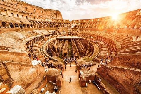 VIP Colosseo, Palatino e Foro Romano Tour Guidato