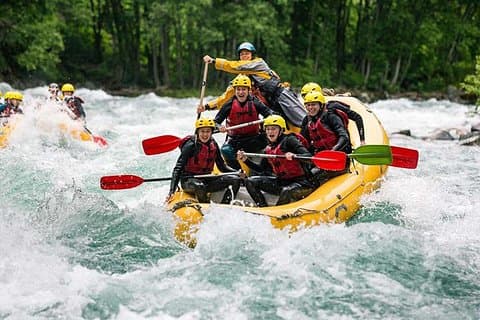 Bali 16 Quilômetros Telaga Waja Rafting com Almoço