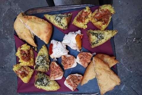 Excursão gastronômica pela rua de Veneza com guia local com visita ao mercado local de alimentos