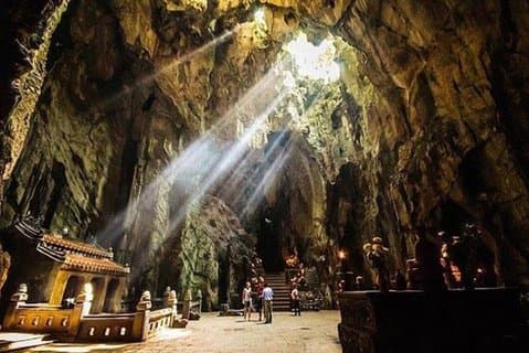 Privater Autotransfer von Da Nang nach My Son zum Marble Mountain (Hin- und Rückfahrt)