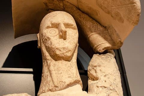 Castello Walking tour e os gigantes de Mont'e Prama