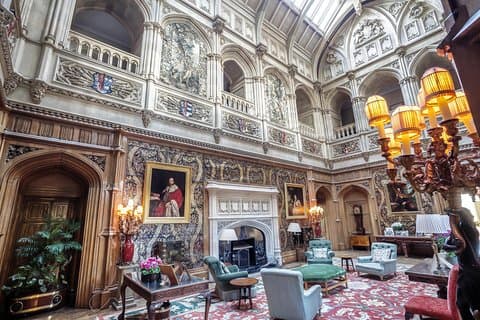 Downton Abbey og Village Coach Tour fra London med Highclere