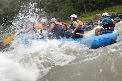 Rafting + Canyoning + Baldakin + Puenting | Hel dag - Ecuador
