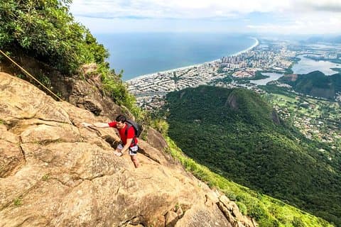 Klatre til toppen av Pedra da Gavea